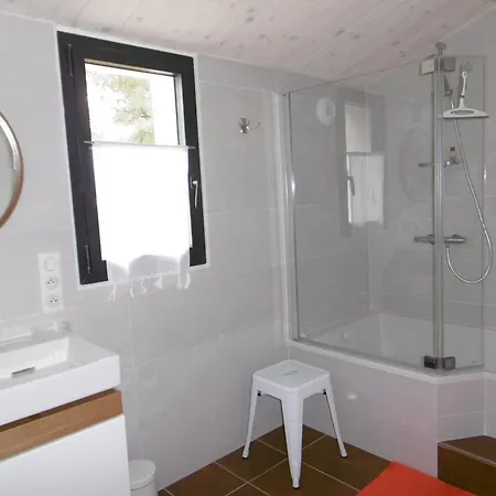 - 8 Pers - Grand Jardin - Standing - Fr-1-823-10 *